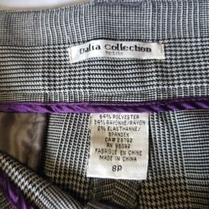 Dahlia collection size.8p